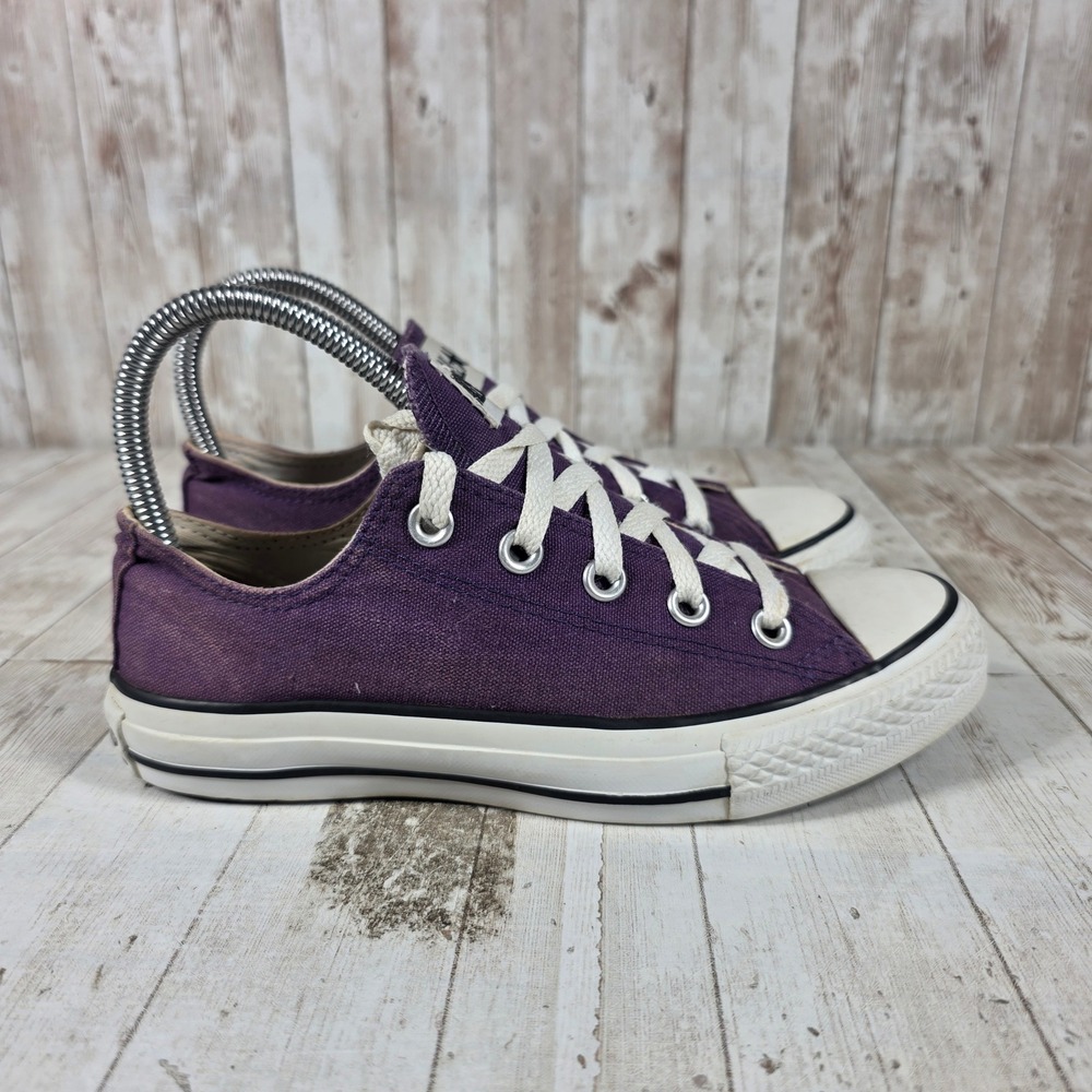 Converse Chuck Taylor All Star Low Top Purple Canvas Sneakers Womens 6‎ Mens 4